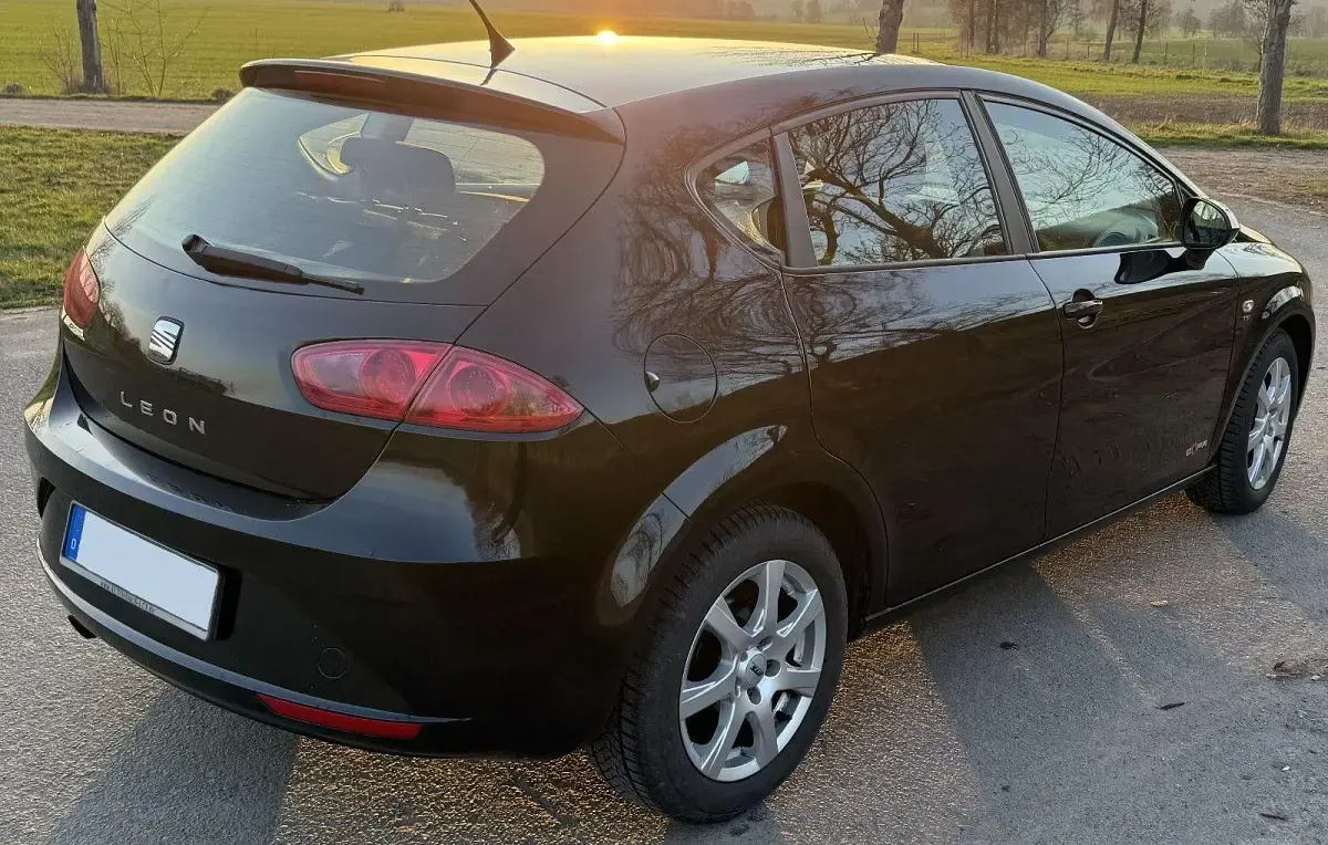 Gebraucht Seat Leon Copa 105 PS (77 kW) 2011 Schwarz Kleinwagen