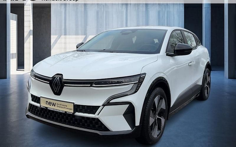 Gebraucht Renault Megane E-Tech Equilibre 160 kW (218 PS) 2022 Weiß ( arktisweiß (weiß)) Limousine
