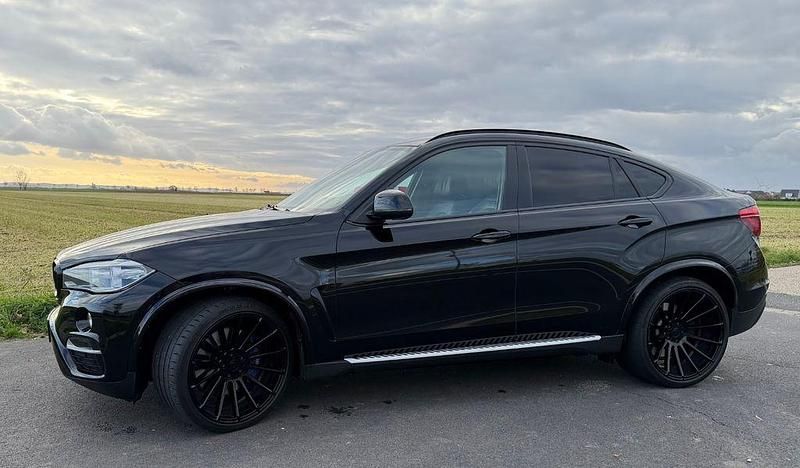 Schwarz Gebraucht 2015 BMW X6 M Sport SUV | 37.999 € - Bild 1/4