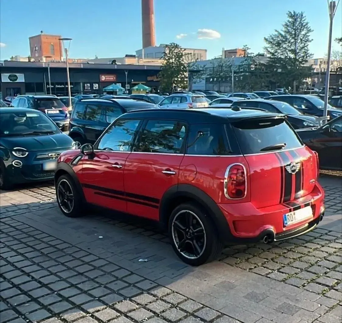 Gebraucht Mini Countryman 180 PS (132 kW) 2011 Rot SUV