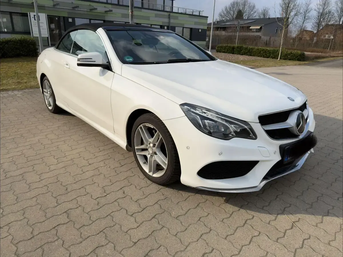 Gebraucht Mercedes E350 AMG 252 PS (185 kW) 2014 Weiß Cabrio