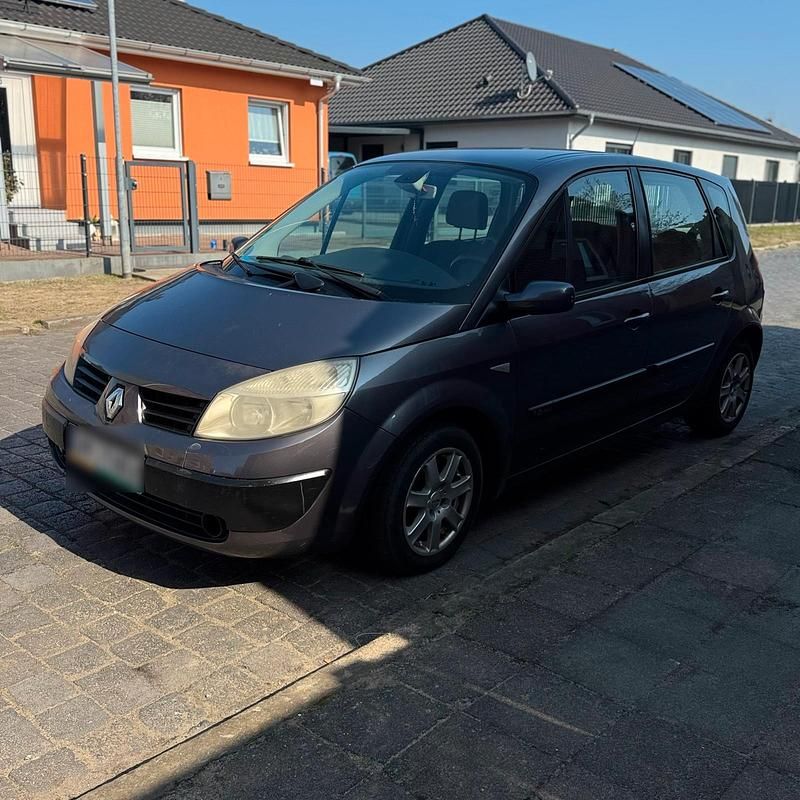 Gebraucht Renault Mégane II 110 PS (80 kW) 2005 Silber Limousine