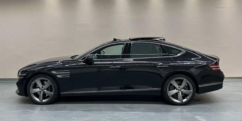 Second-hand Genesis G80 Sport 305 CP (224 kW) 2024 Negru Berlinǎ