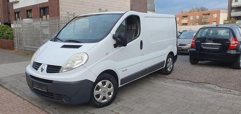 Weiß Gebraucht 2008 Renault Trafic Van | 5.950 € (Superpreis) - Bild 1/4