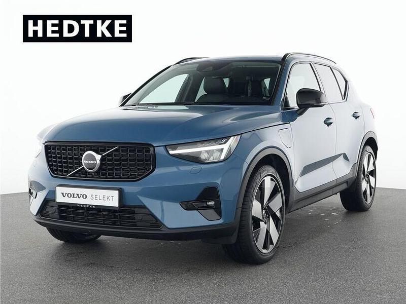 Blau Gebraucht 2022 Volvo XC40 Ultimate SUV | 34.990 € (Etwas zu teuer) - Bild 1/4