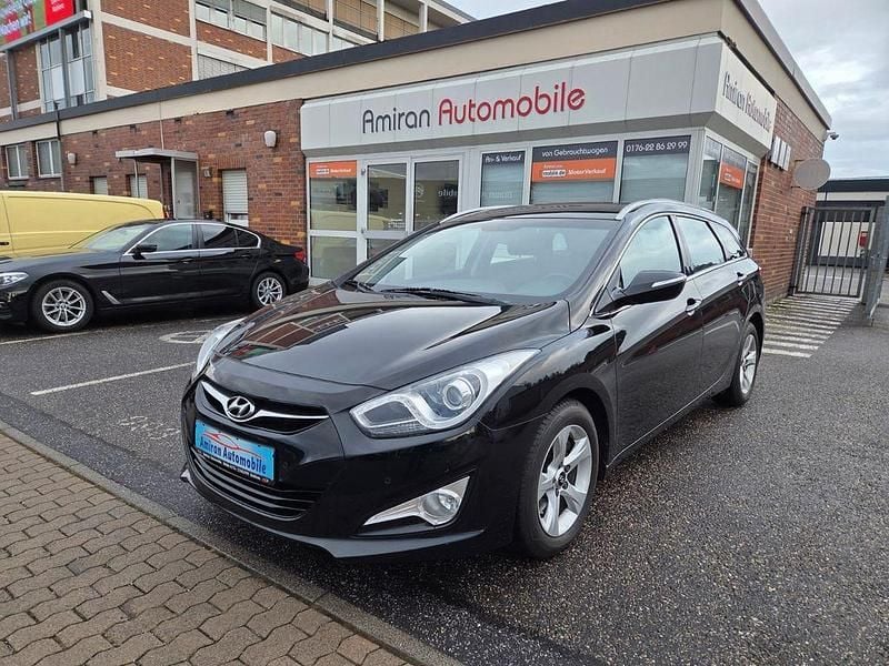 Gebraucht Hyundai i40 Edition 136 PS (100 kW) 2014 Schwarz Kombi