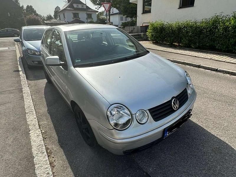 Silber Gebraucht 2002 VW Polo Edition Limousine | 1.300 € (Fairer Preis) - Bild 1/4