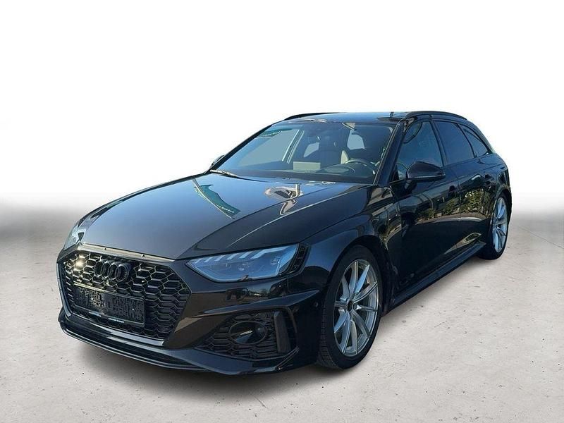 Gebraucht Audi RS4 Ambiente 450 PS (330 kW) 2022 Mythosschwarz metallic Kombi