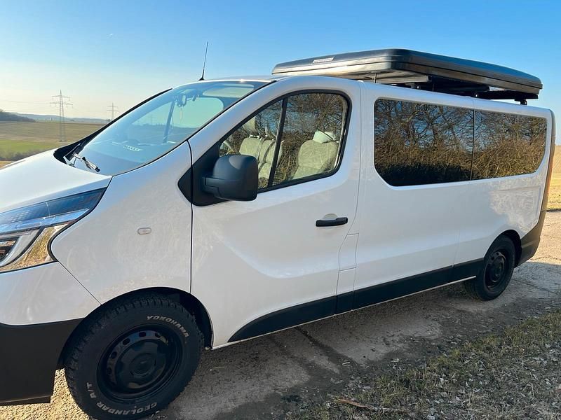 Gebraucht Renault Trafic 120 PS (88 kW) 2020 Weiß Van / Kleinbus