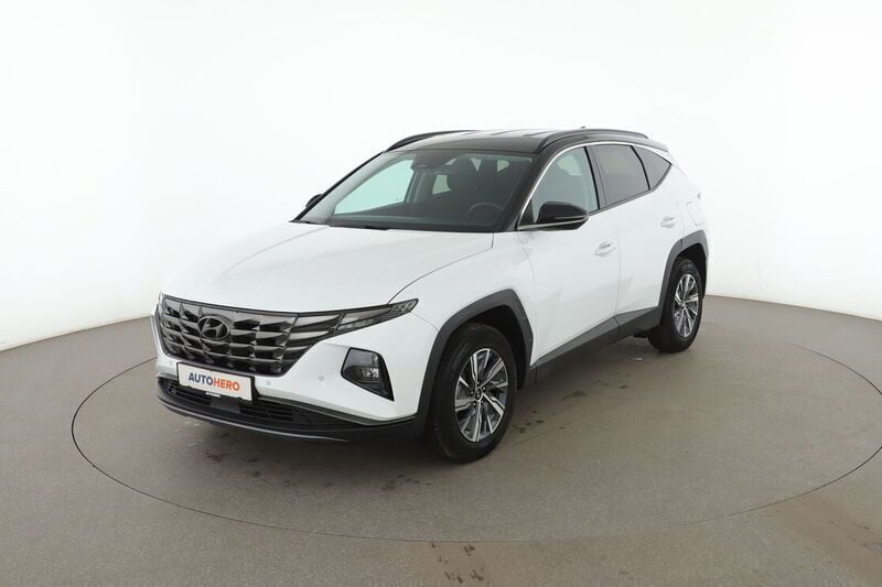 Weiß Gebraucht 2022 Hyundai Tucson Trend SUV | 26.100 € (Guter Preis) - Bild 1/4