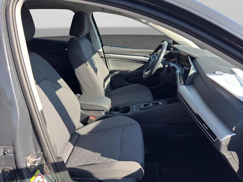 Gebraucht VW Golf VIII Move 150 PS (110 kW) 2024