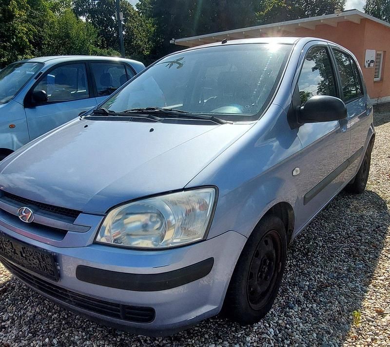 Grau Gebraucht 2006 Hyundai Getz Kleinwagen | 899 € (Guter Preis) - Bild 1/4