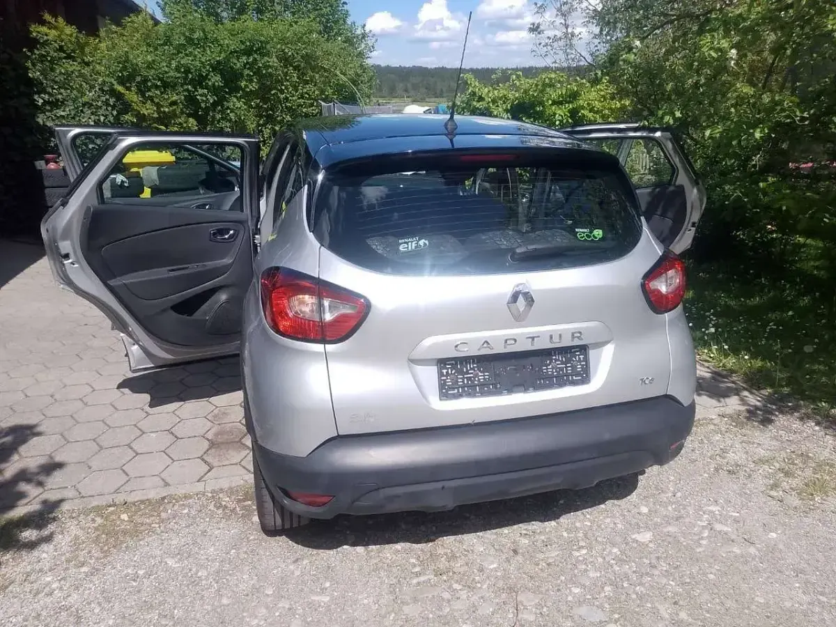 Gebraucht Renault Captur 90 PS (66 kW) 2013 Grau SUV