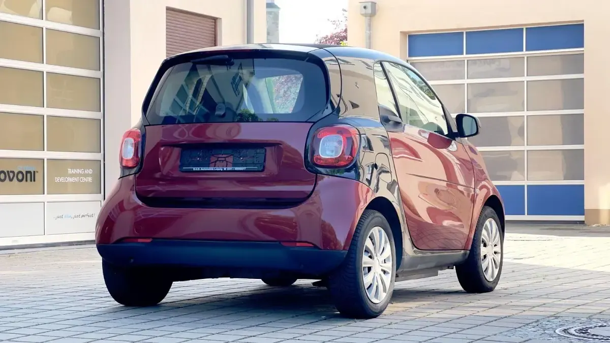 Gebraucht Smart ForTwo Coupé 60 kW (82 PS) 2021 Rot Coupé