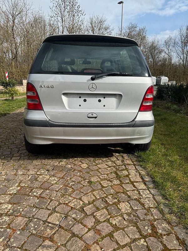 Gebraucht Mercedes A140 82 PS (60 kW) 2005 Silber Limousine