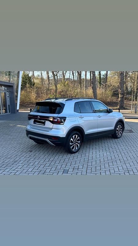 Gebraucht VW T-Cross Active 95 PS (69 kW) 2021 Silber SUV