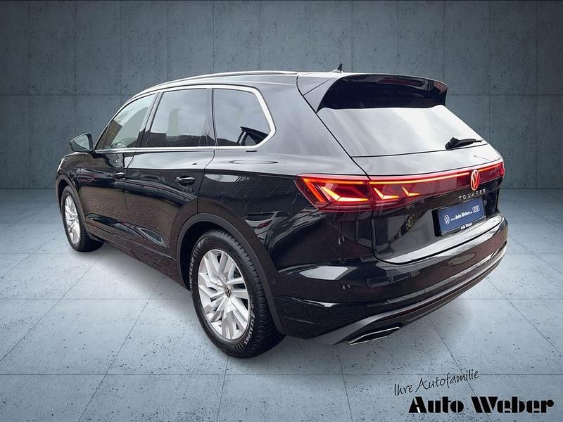 Gebraucht VW Touareg Elegance 231 PS (169 kW) 2025 Schwarz SUV