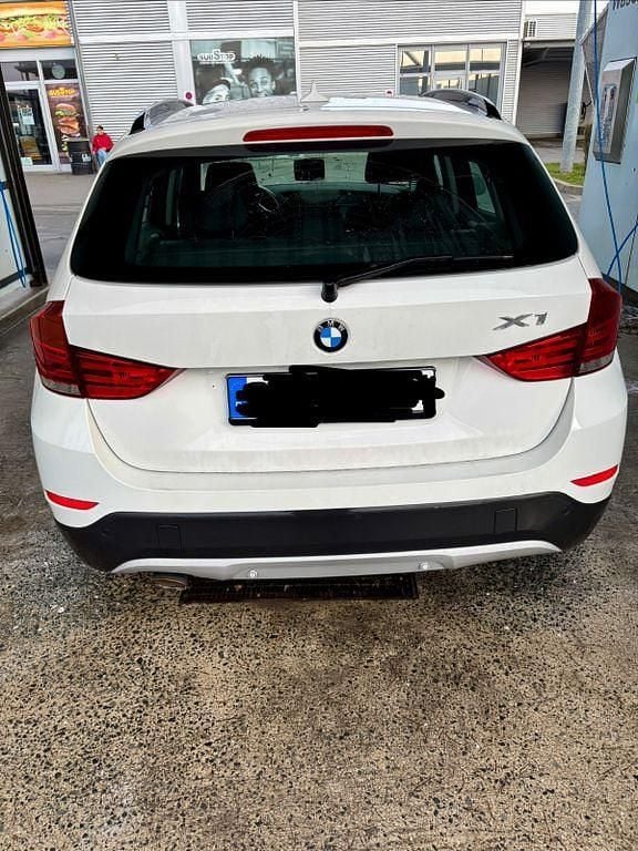 Gebraucht BMW X1 143 PS (105 kW) 2014 Weiß SUV