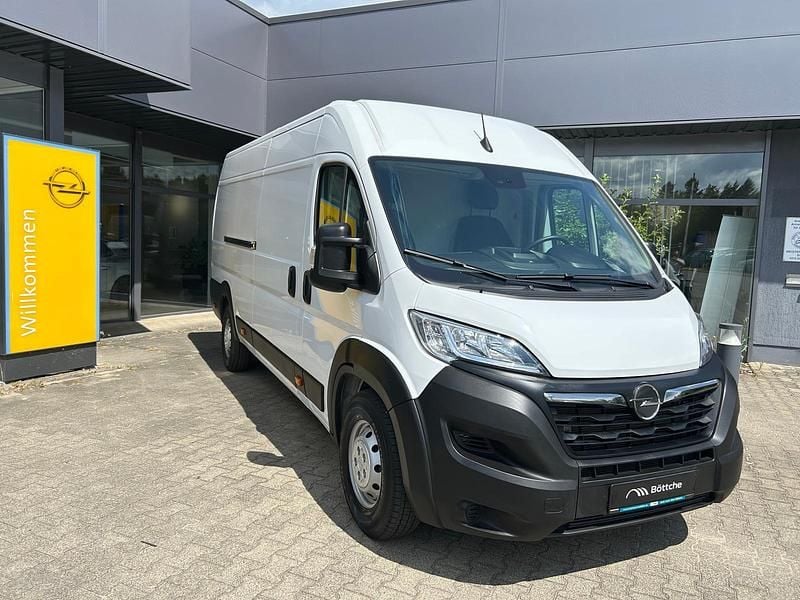 Gebraucht Opel Movano 165 PS (121 kW) 2024 Lackierung weiss icy/typ aussenverkleidung spiegel flach standard Van