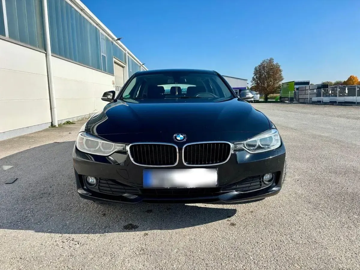 Gebraucht BMW 316 116 PS (85 kW) 2016 Schwarz Kombi