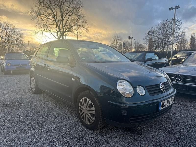Grün Gebraucht 2003 VW Polo Comfortline Kleinwagen | 600 € (Superpreis) - Bild 1/4