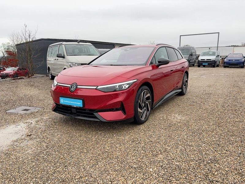 Gebraucht VW ID.7 Pro 210 kW (286 PS) 2025 Kings red Kombi