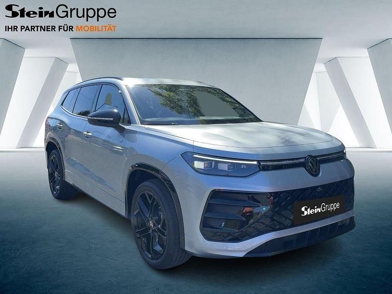 Neu VW Tayron R-line 193 PS (141 kW) 2026 Silber SUV