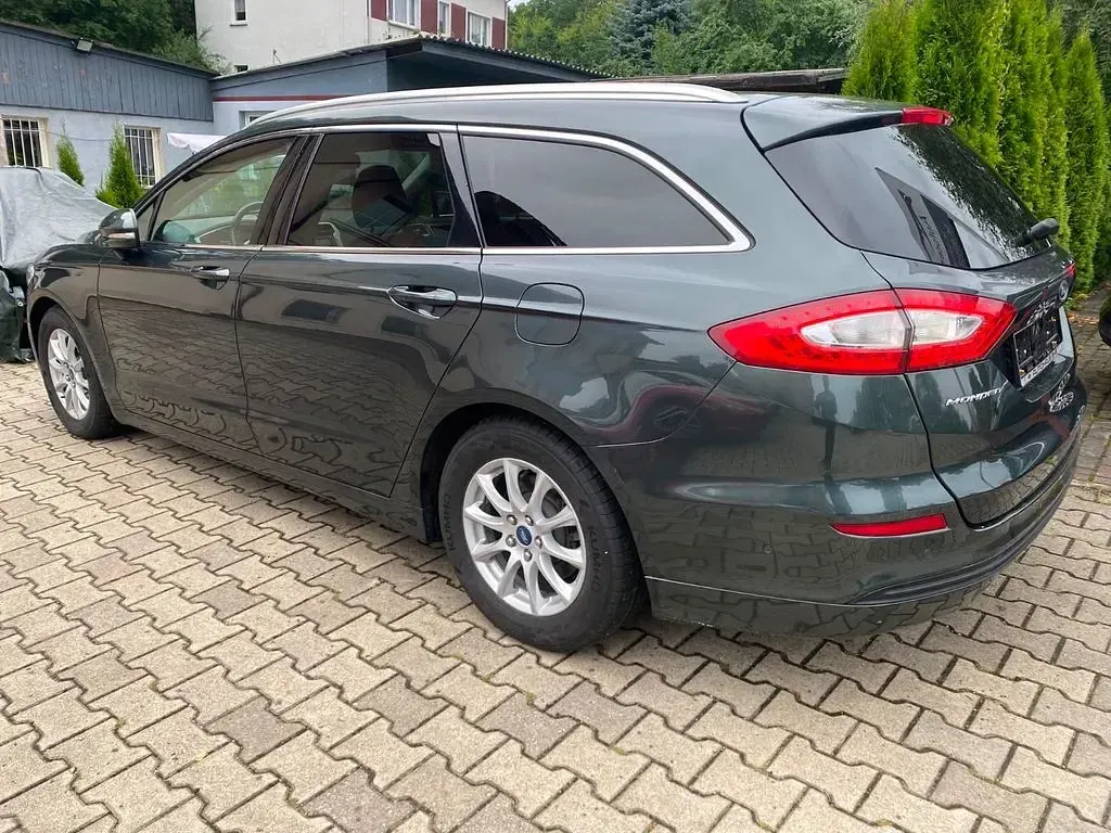 Gebraucht Ford Mondeo Business Edition 160 PS (117 kW) 2017 Grau Limousine
