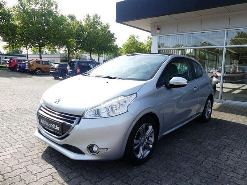 Grau Gebraucht 2014 Peugeot 208 Allure Kleinwagen | 6.600 € (Fairer Preis) - Bild 1/4