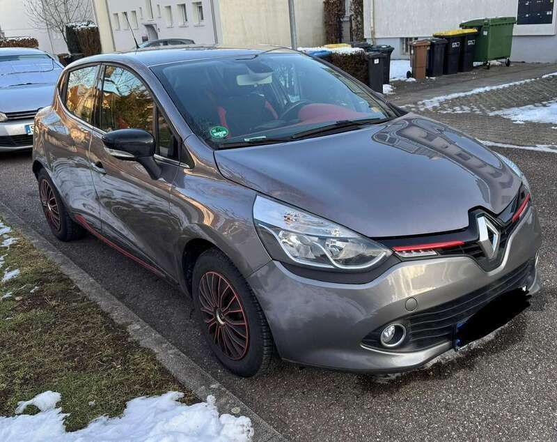 Gebraucht 2015 Renault Clio IV Luxe Limousine | 8.500 € (Fairer Preis) - Bild 1/4
