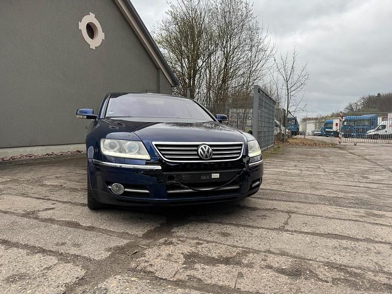 Gebraucht VW Phaeton Individual 239 PS (175 kW) 2009 Blau Limousine