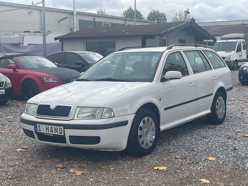 Usado Skoda Octavia 102 HP (75 kW) 2009 Branco Carrinha