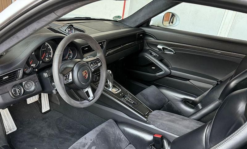 Gebraucht Porsche 991 581 PS (427 kW) 2017 Weiß Coupé