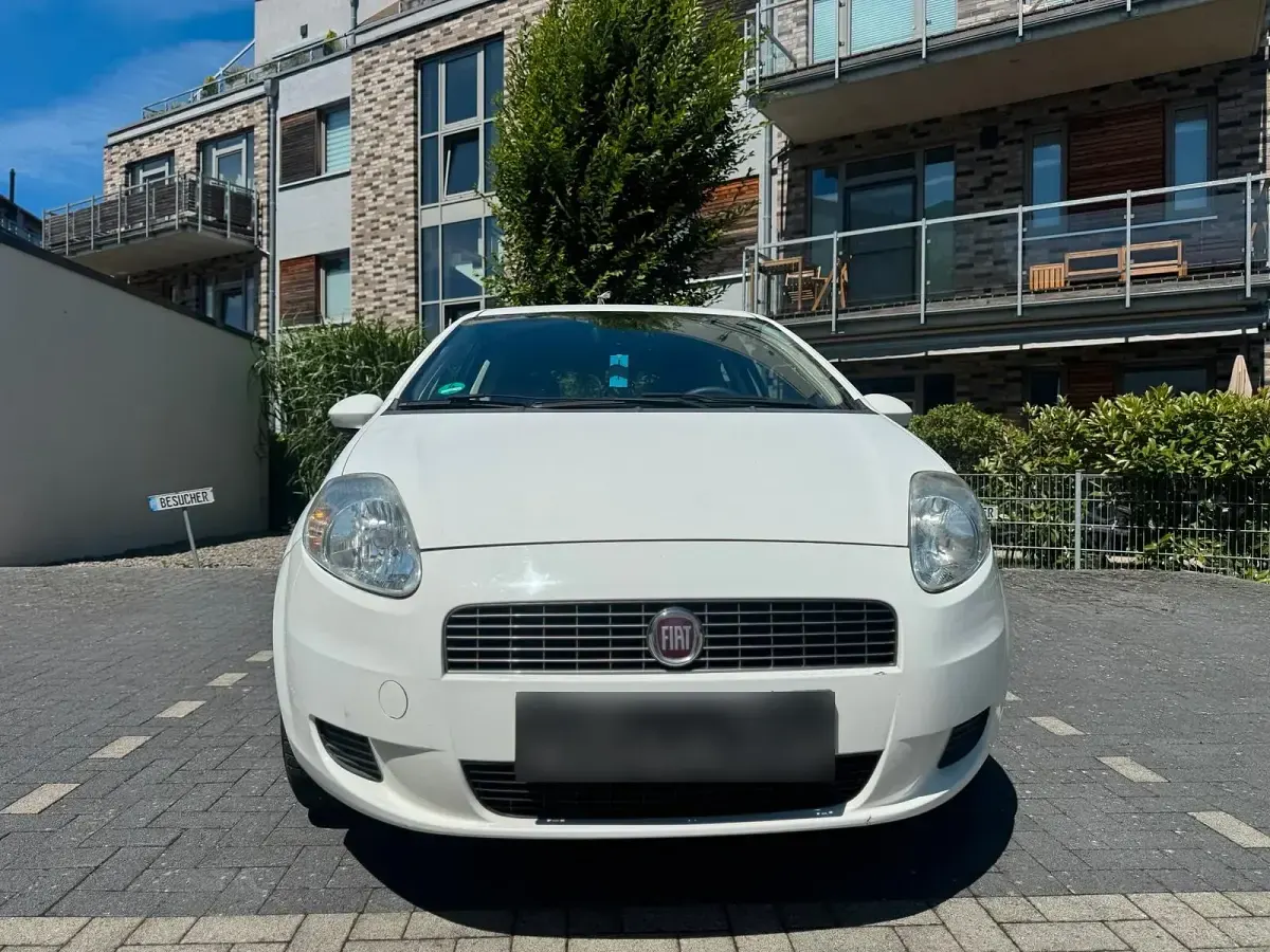 Gebraucht Fiat Punto 77 PS (56 kW) 2008 Blau Kleinwagen