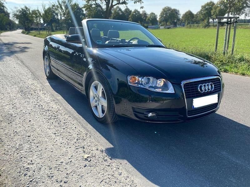 Schwarz Gebraucht 2007 Audi A4 Cabriolet Sport Cabrio | 6.350 € (Guter Preis) - Bild 1/4
