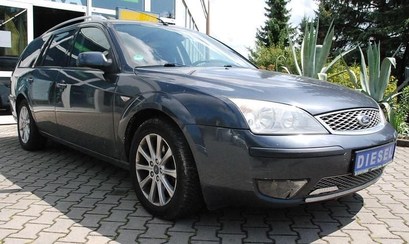 Grau Gebraucht 2007 Ford Mondeo Ghia Kombi | 400 € (Superpreis) - Bild 1/4