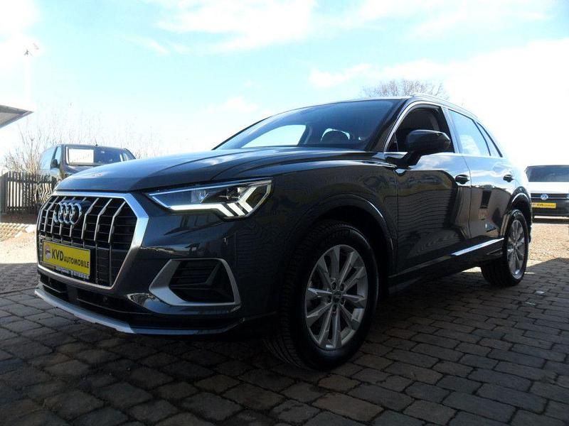 Gebraucht Audi Q3 Advanced 150 PS (110 kW) 2019 Grau SUV