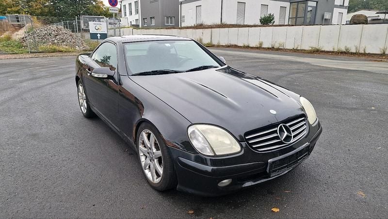 Schwarz Gebraucht 2000 Mercedes SLK200 Cabrio | 1.399 € (Superpreis) - Bild 1/4
