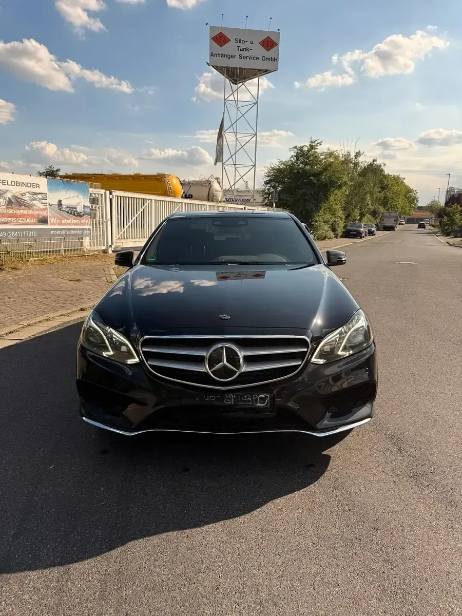 Gebraucht Mercedes E350 AMG 258 PS (189 kW) 2017 Schwarz Limousine