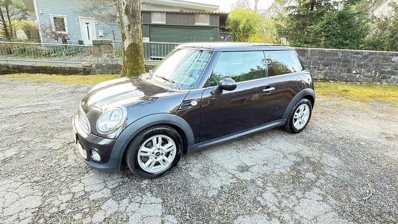 Gebraucht Mini Cooper 98 PS (72 kW) 2012 Braun Kleinwagen