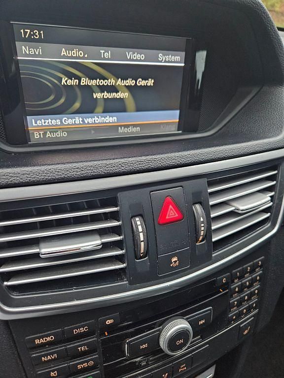 Gebraucht Mercedes E350 Elegance 231 PS (169 kW) 2009 Schwarz Limousine