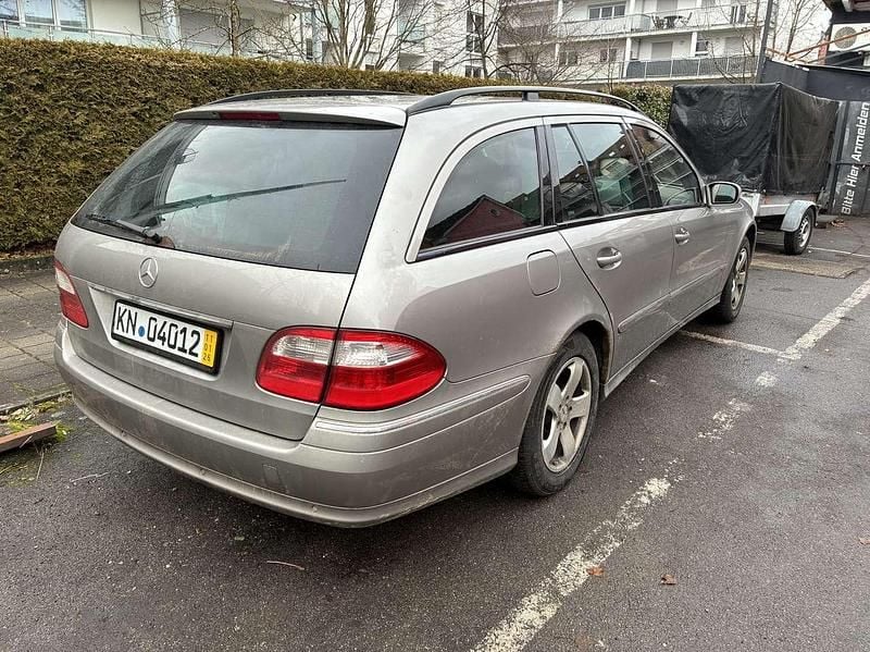 Gebraucht 2007 Mercedes E280 Avantgarde Kombi | 2.950 € (Superpreis) - Bild 1/4