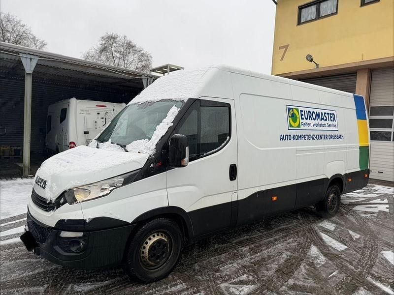 Gebraucht Iveco Daily 136 PS (100 kW) 2017 Van / Kleinbus