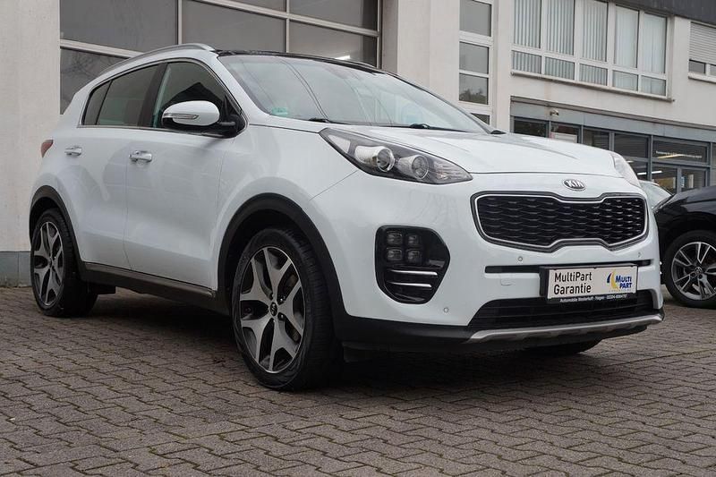 Weiß Gebraucht 2018 Kia Sportage Vision SUV | 17.500 € (Fairer Preis) - Bild 1/4