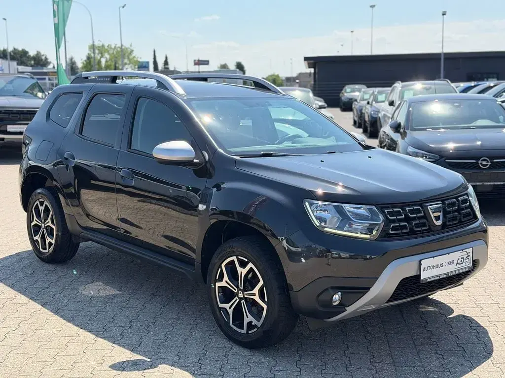Gebraucht Dacia Duster Prestige 116 PS (85 kW) 2021 Schwarz SUV