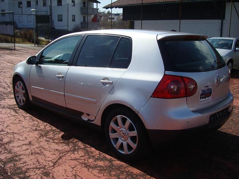 Gebraucht VW Golf IV Sportline 140 PS (102 kW) 2004 Silber Limousine