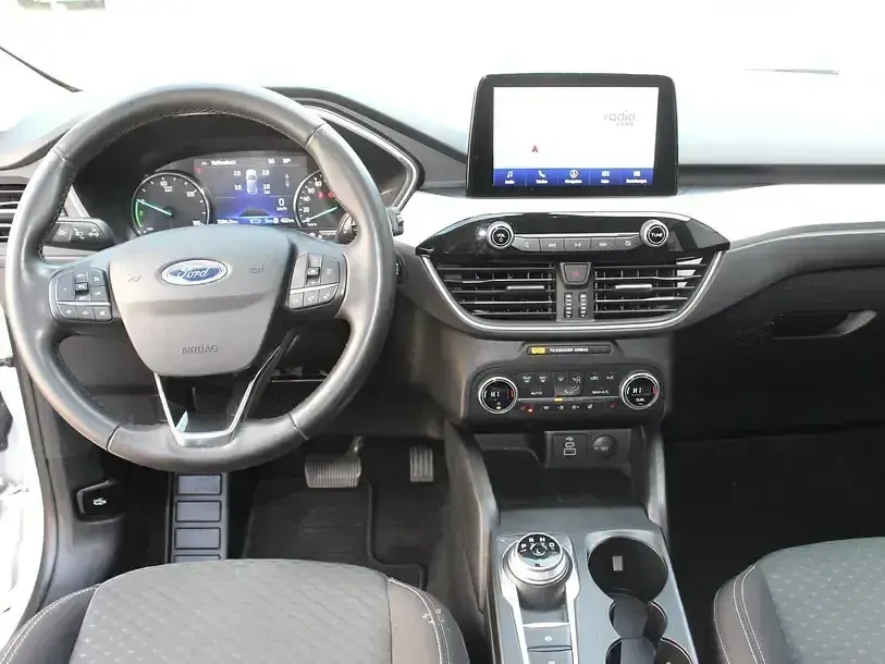 Gebraucht Ford Kuga Cool & Connect 225 PS (165 kW) 2022 Weiß SUV