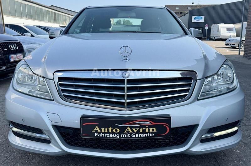 Gebraucht Mercedes C220 170 PS (125 kW) 2013 Silber Limousine