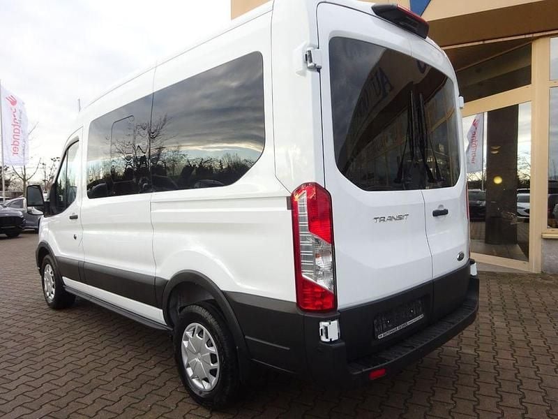 Neu Ford Transit Trend 150 PS (110 kW) 2025 Weiß Kombi
