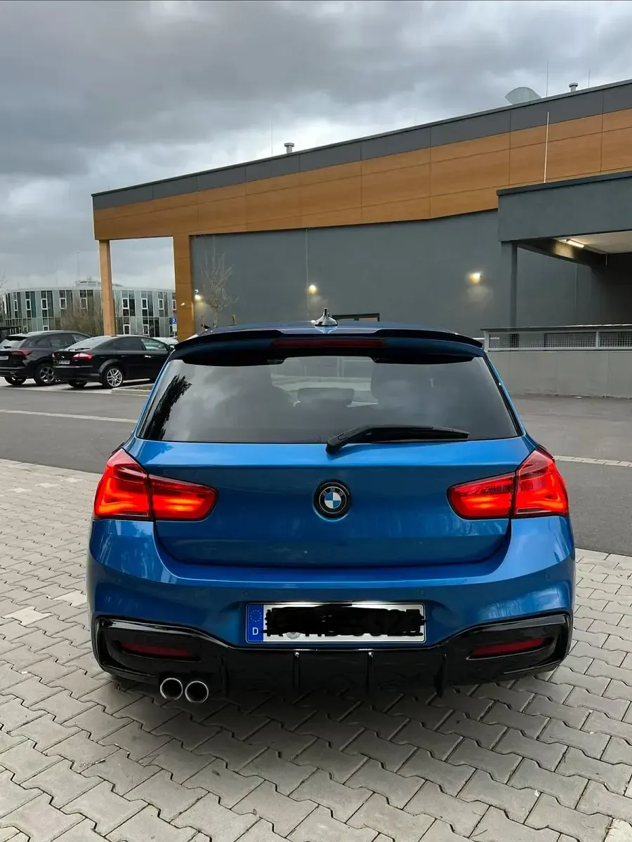 Gebraucht BMW 120 M Sport 190 PS (139 kW) 2018 Blau Kleinwagen